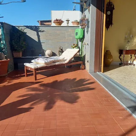 Confortevole Апартаменты